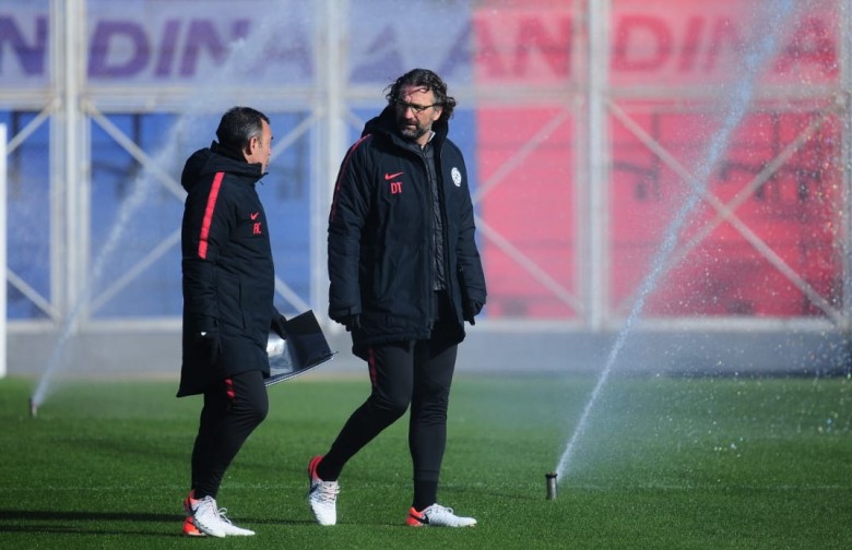 Fútbol en el Bidegain