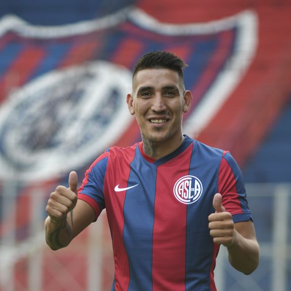 Centurión ya llegó a Boedo