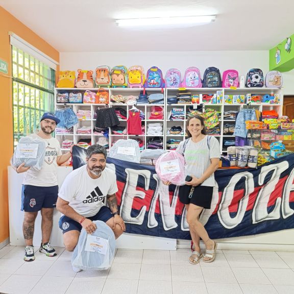 Gran campaña de útiles escolares