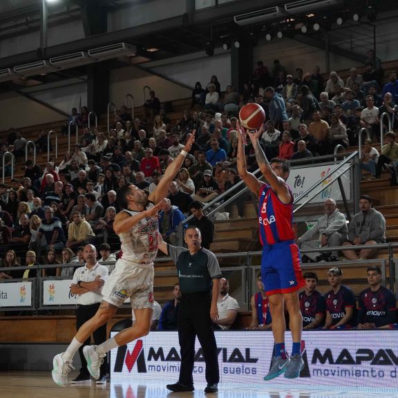 A PISAR FUERTE EN COMODORO