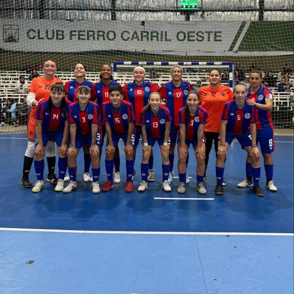 Goleada, lluvia y suspensión